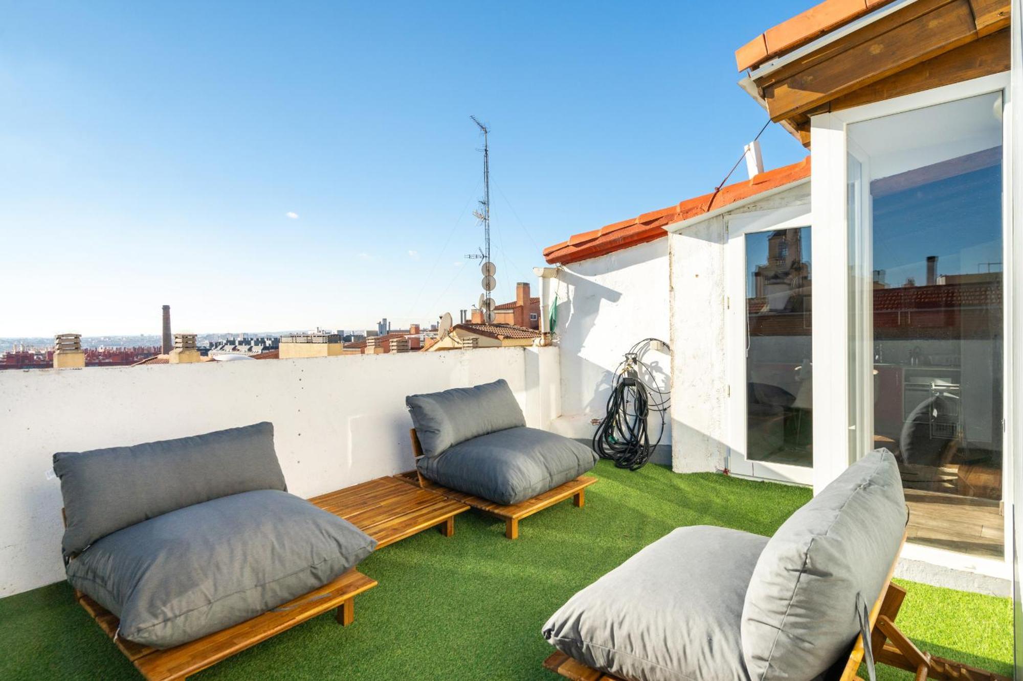 マドリードAtico Con Terraza En Lavapies Alquiler Temporalアパートメント エクステリア 写真