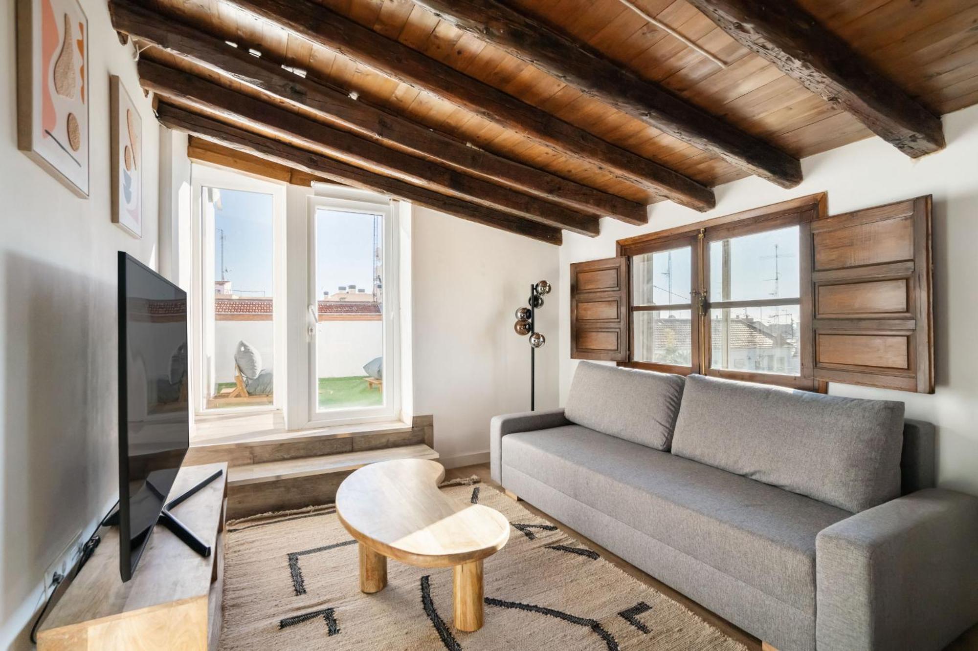 マドリードAtico Con Terraza En Lavapies Alquiler Temporalアパートメント エクステリア 写真