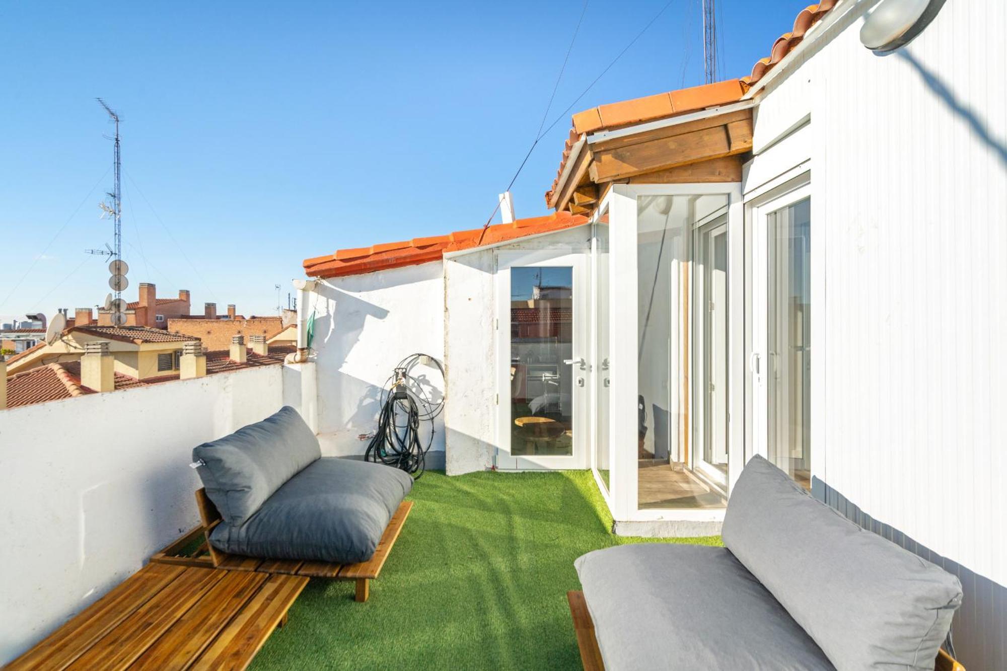 マドリードAtico Con Terraza En Lavapies Alquiler Temporalアパートメント エクステリア 写真